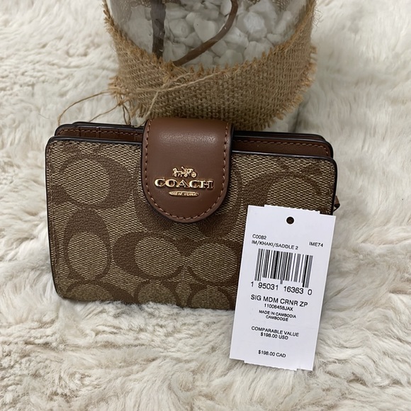 ✨Coach✨Medium Corner Zip Wallet In Signature Canvas - Picture 2 of 8